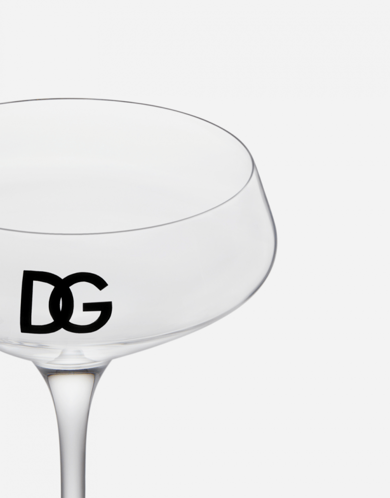艺术——DG打造实用又时尚的餐桌配饰pg