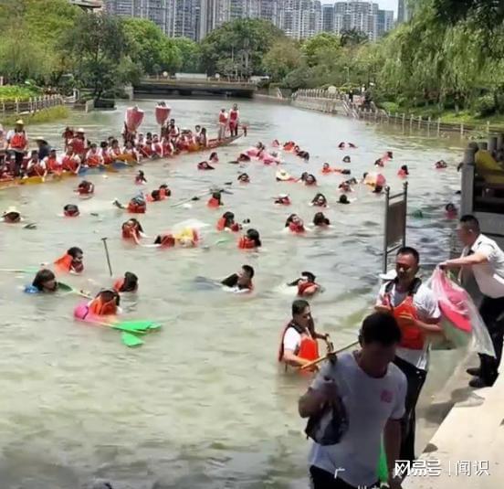 ：大摆龙舟宴记入族谱三千万买新船电子pg猎德村“洋人扒龙舟”后续(图20)